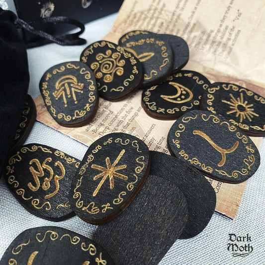 WITCH RUNES - Beginners Set Of 14 Runes & Pouch